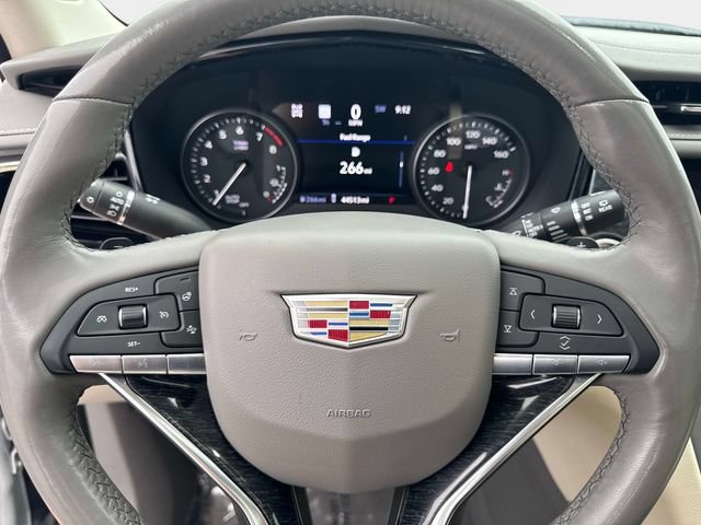 Used 2022 Cadillac XT6 Premium Luxury w/ Technology Package AWD/4WD image 28