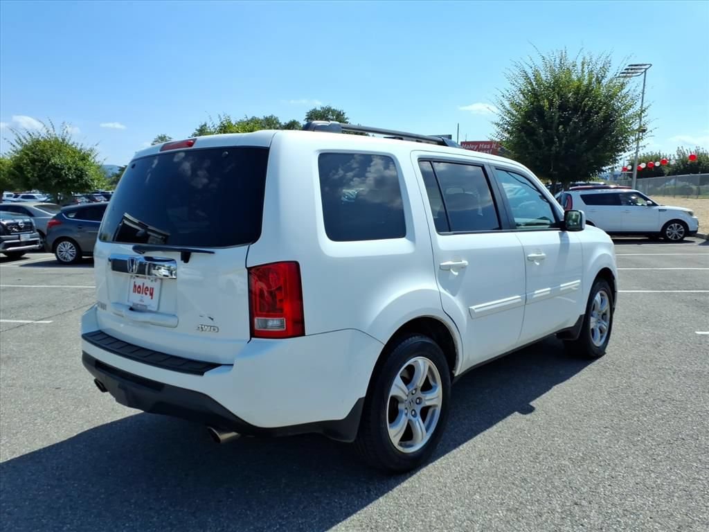 Used 2015 Honda Pilot EX image 4