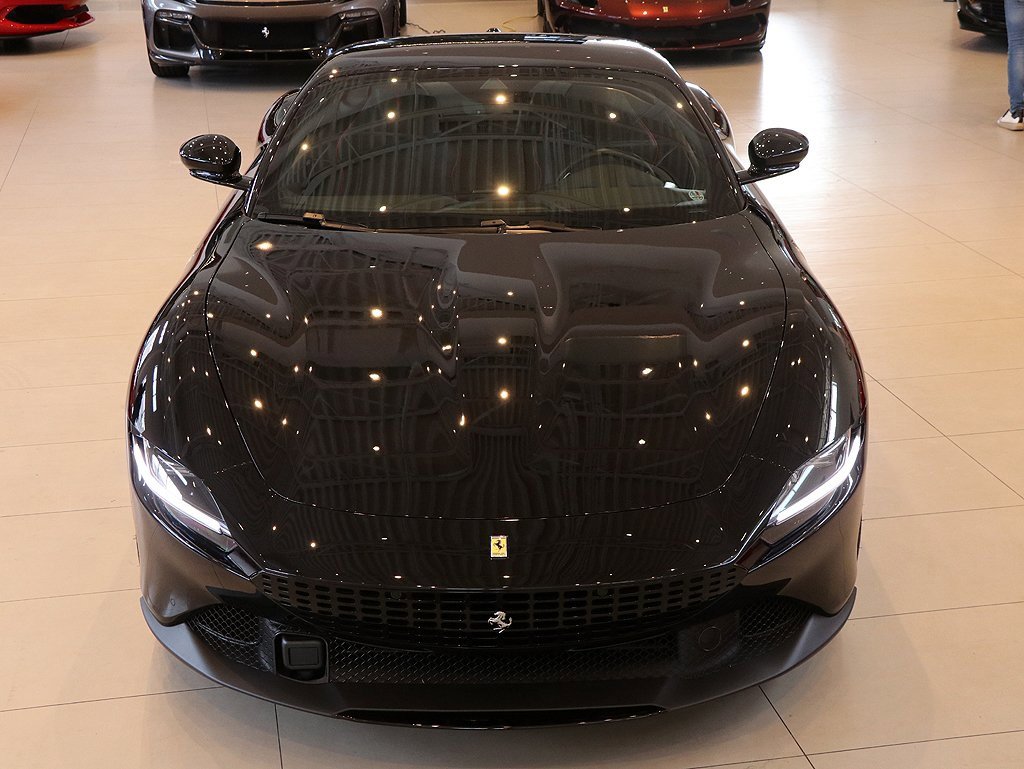 Certified 2024 Ferrari Roma image 29
