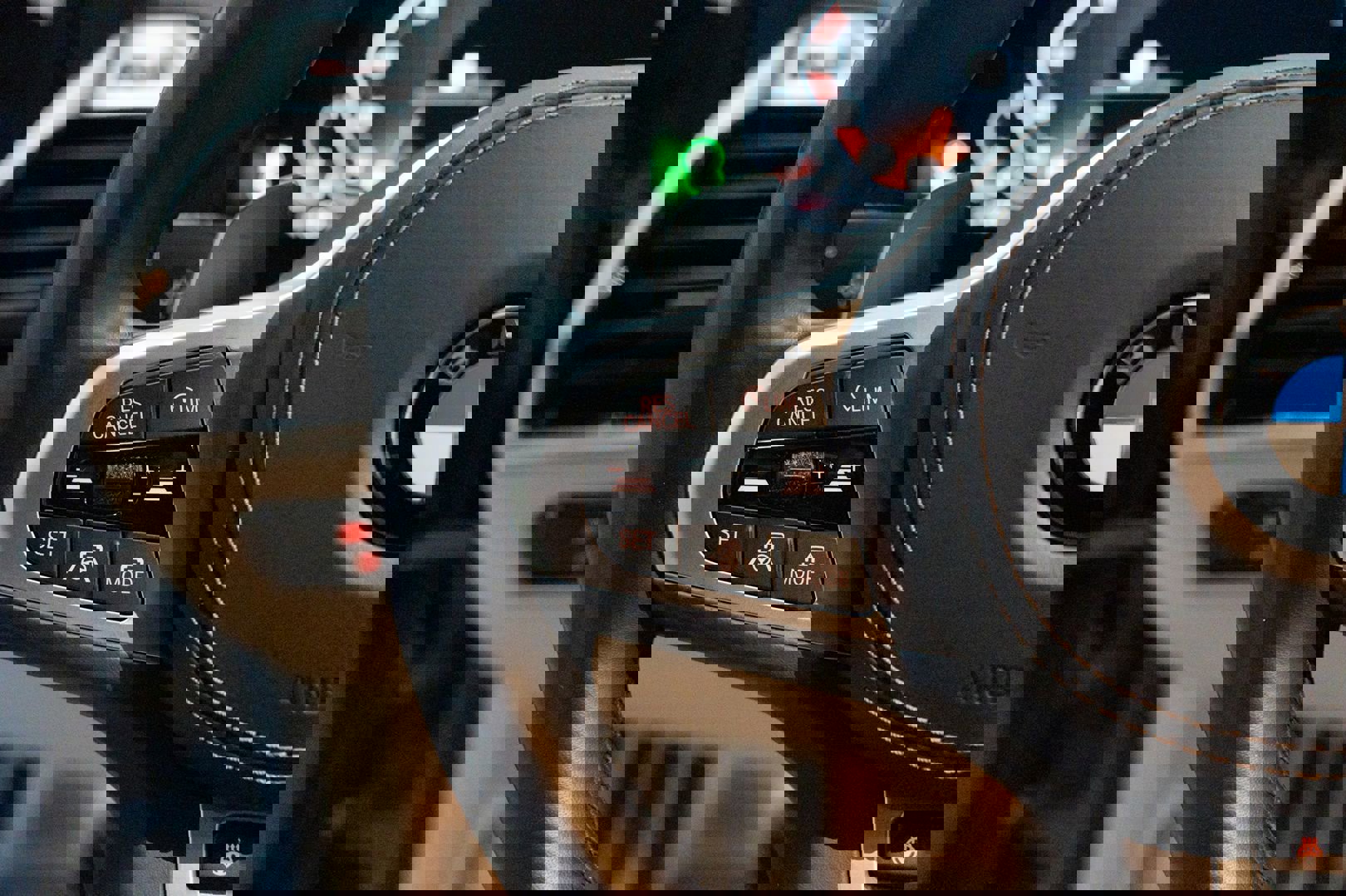 Used 2019 BMW M850i xDrive Coupe image 40