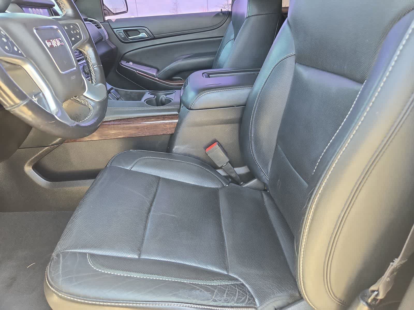 Used 2019 GMC Yukon SLT AWD/4WD image 15