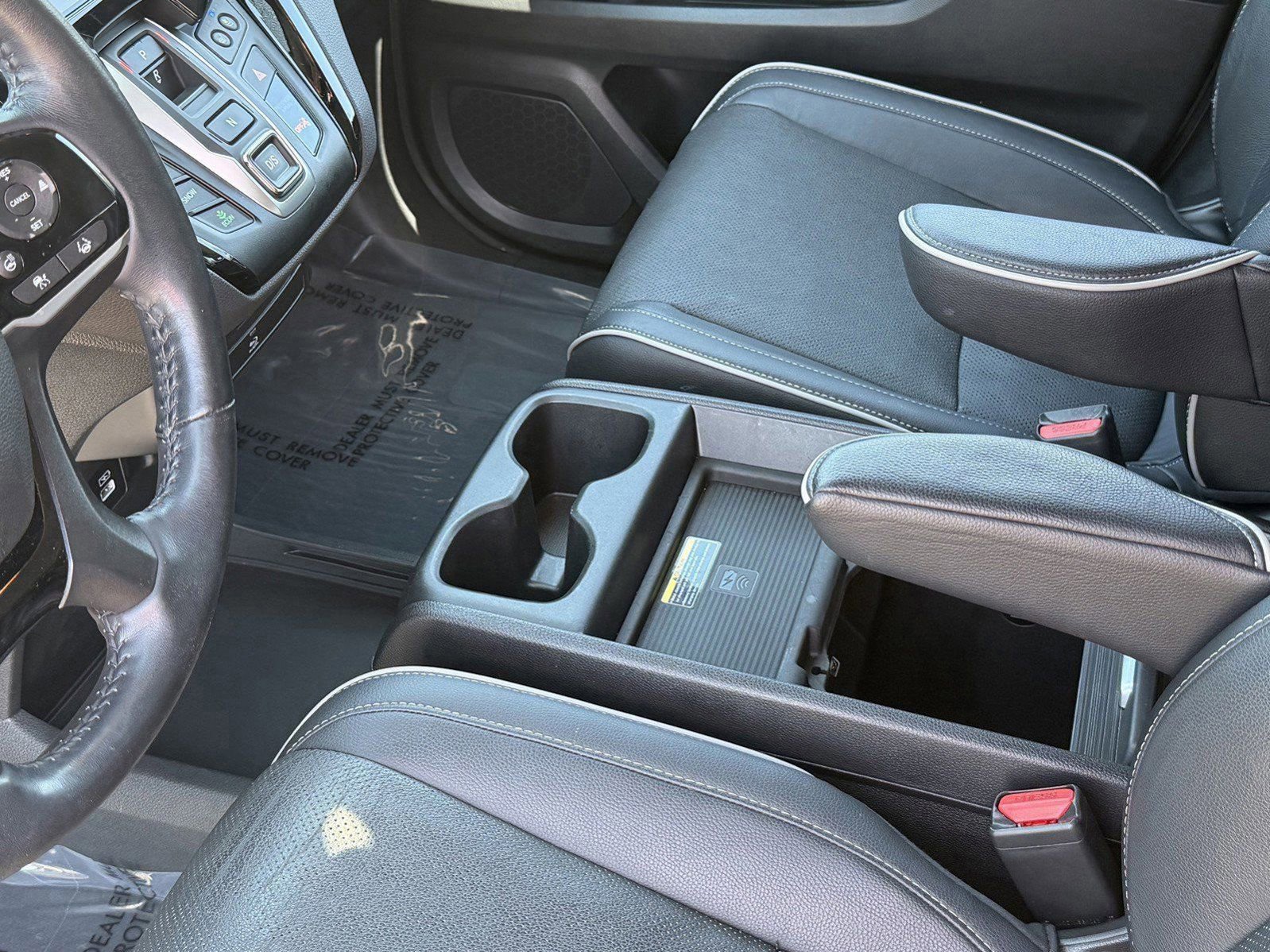 Used 2022 Honda Odyssey Elite image 25