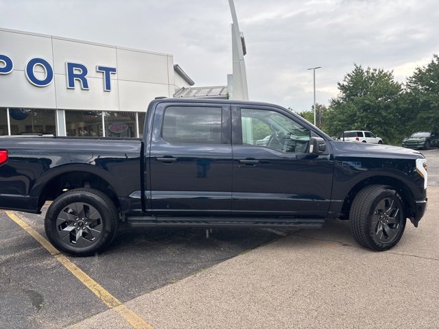 New 2025 Ford F150 Lightning Flash image 9