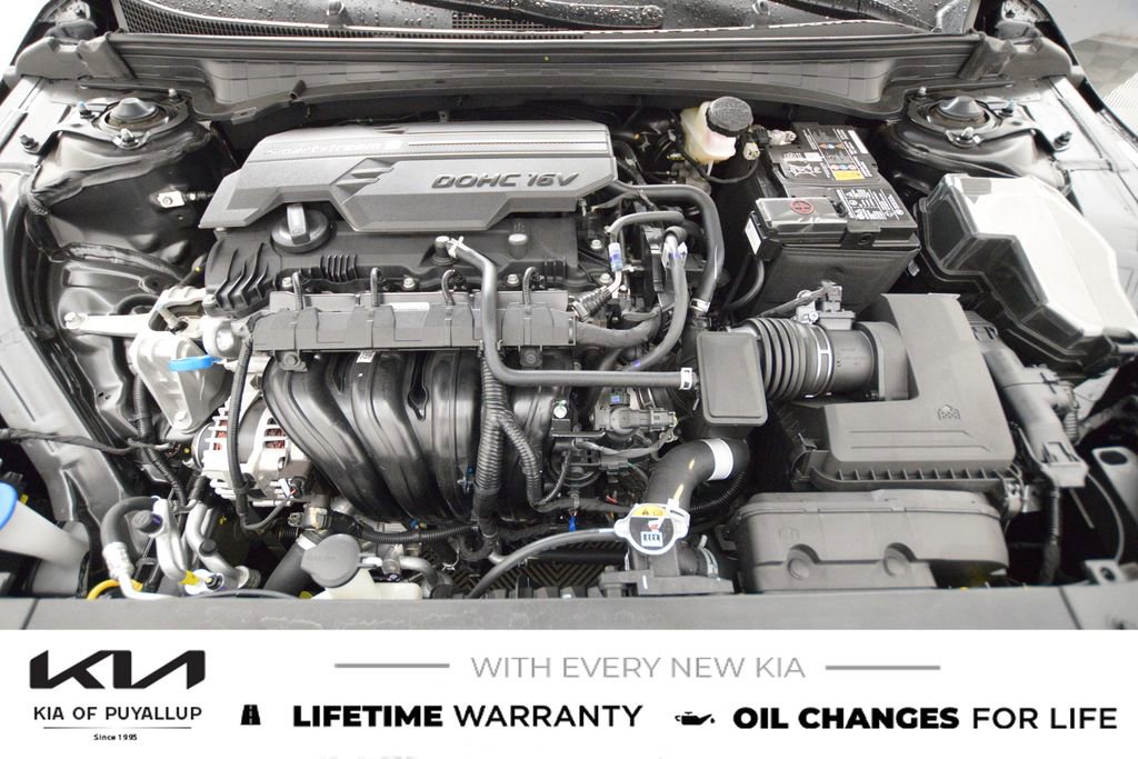 New 2025 Kia K4 LX image 20