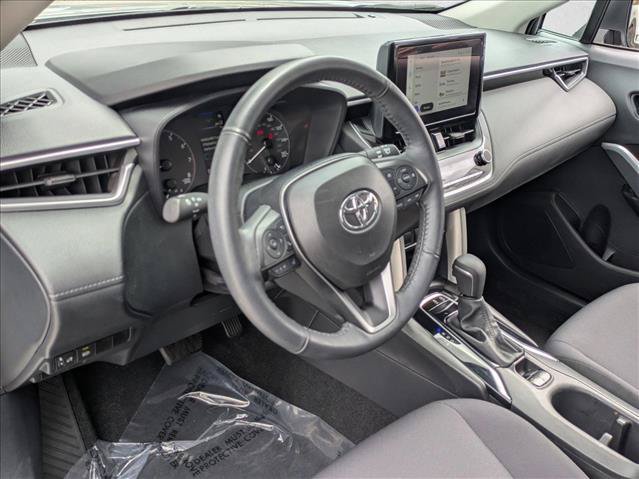 Used 2024 Toyota Corolla Cross LE FWD image 10