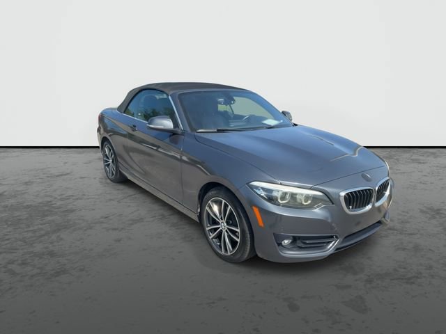 Used 2018 BMW 230i Convertible RWD image 2