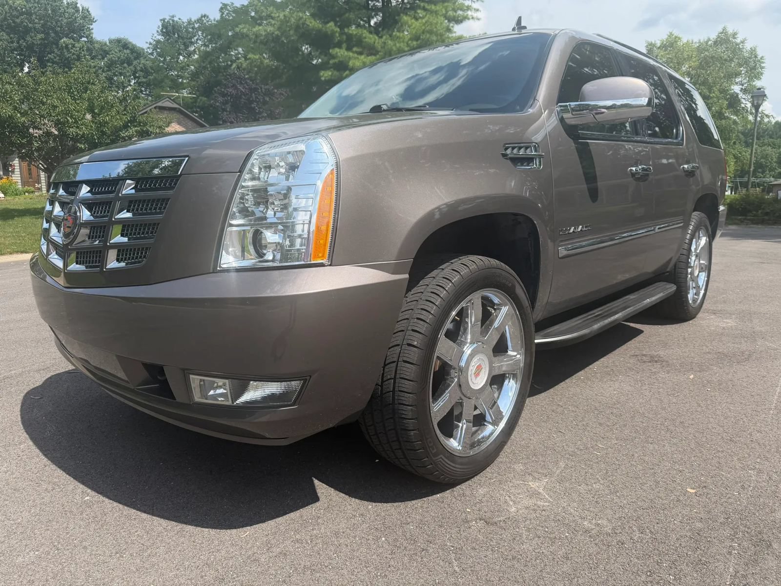 Used 2014 Cadillac Escalade Luxury