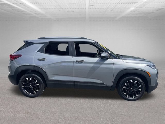 Used 2023 Chevrolet TrailBlazer LT FWD image 5
