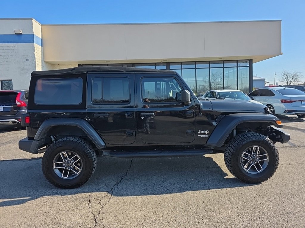 Used 2018 Jeep Wrangler Unlimited Sport S image 4