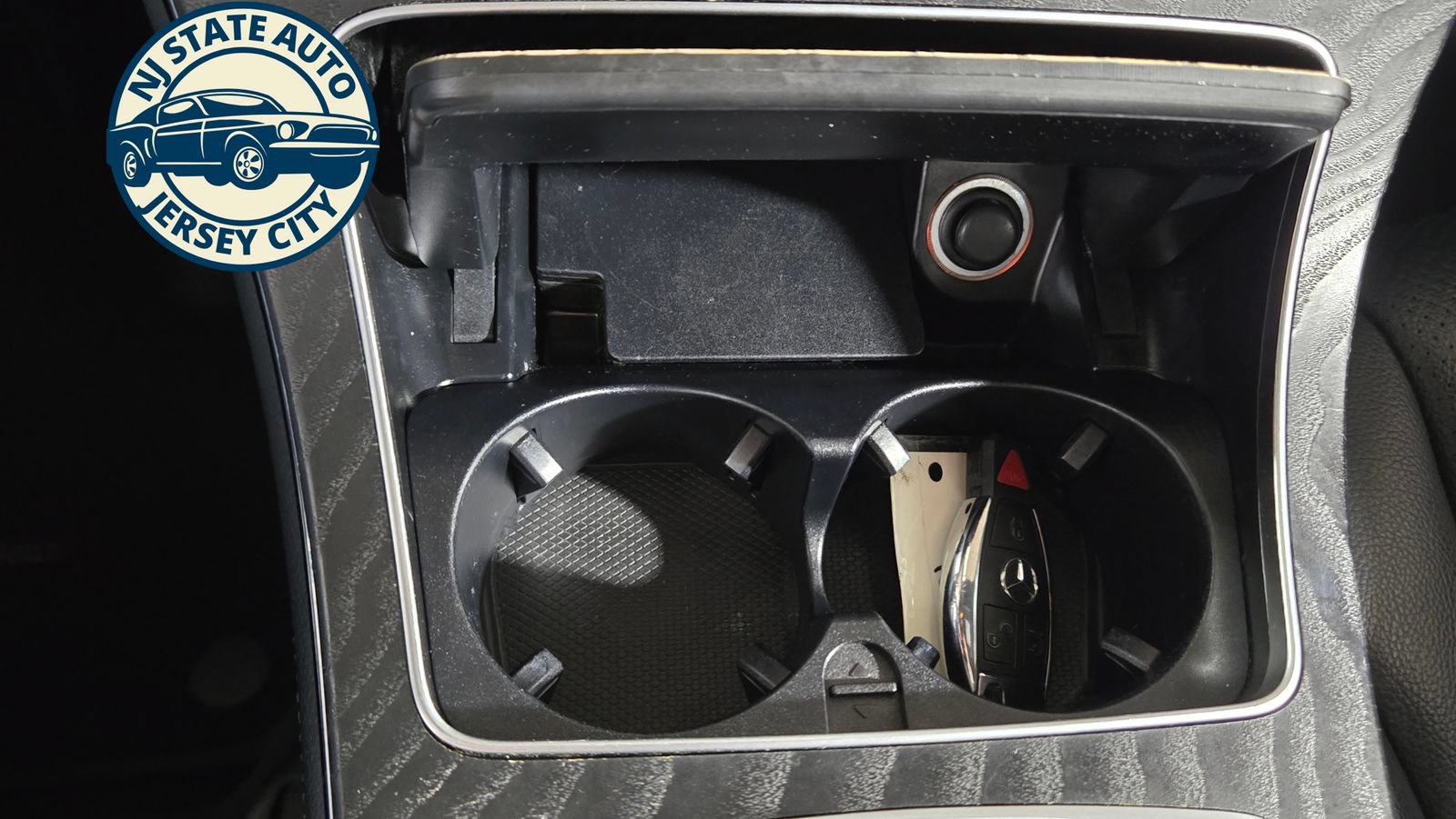 Used 2018 Mercedes-Benz GLC 300 4MATIC image 17
