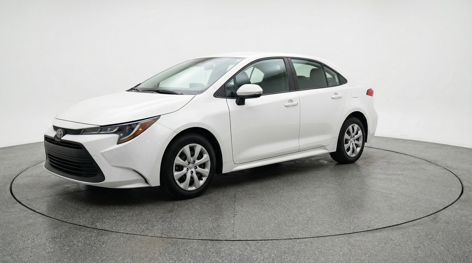 Used 2025 Toyota Corolla LE FWD image 3