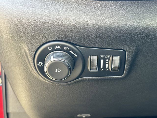 New 2026 Jeep Compass Latitude image 26