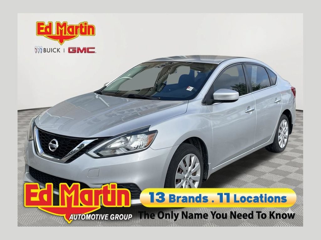 Used 2017 Nissan Sentra S FWD image 1