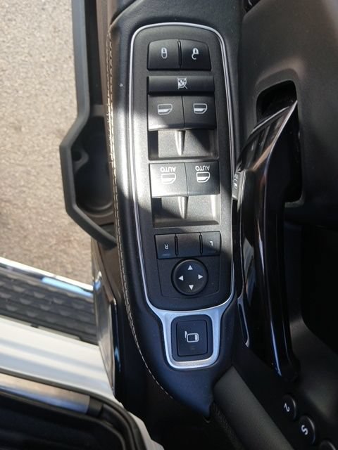 Used 2023 RAM 3500 Limited AWD/4WD image 59