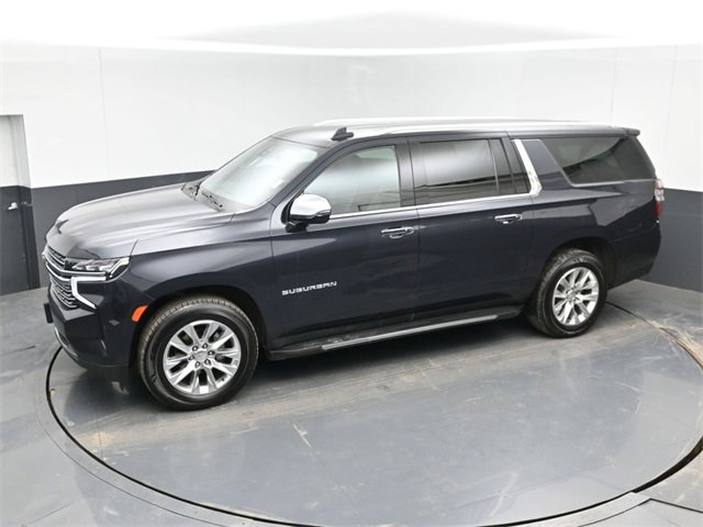 Used 2023 Chevrolet Suburban Premier image 39