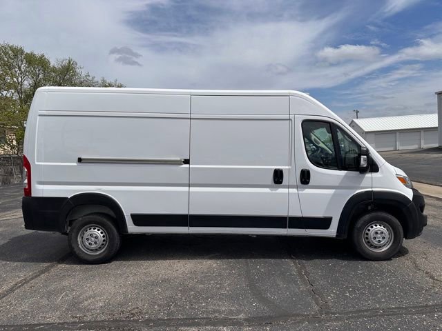 Used 2025 RAM ProMaster 2500 w/ Convenience Group FWD image 7