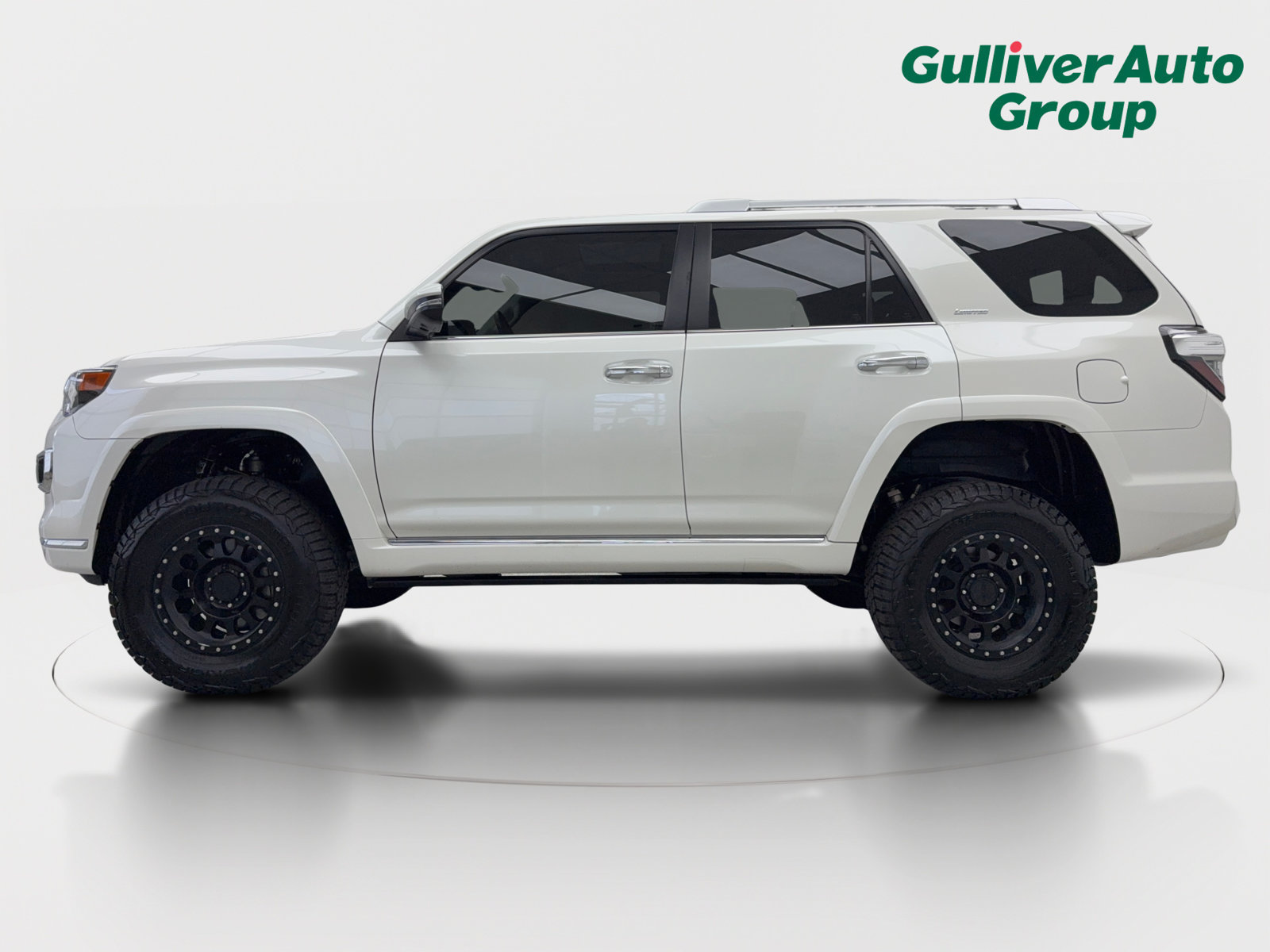 Used 2022 Toyota 4Runner Limited AWD/4WD image 3