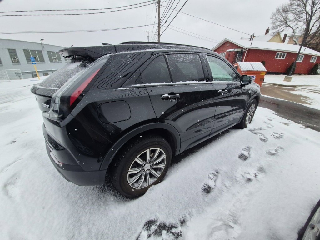 Used 2019 Cadillac XT4 Sport w/ Enhanced Visibility Package image 8