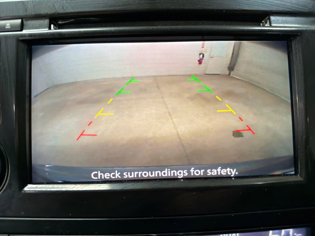 Used 2018 Nissan Rogue SV FWD image 23