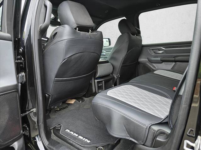 Used 2022 RAM 1500 Big Horn AWD/4WD image 16