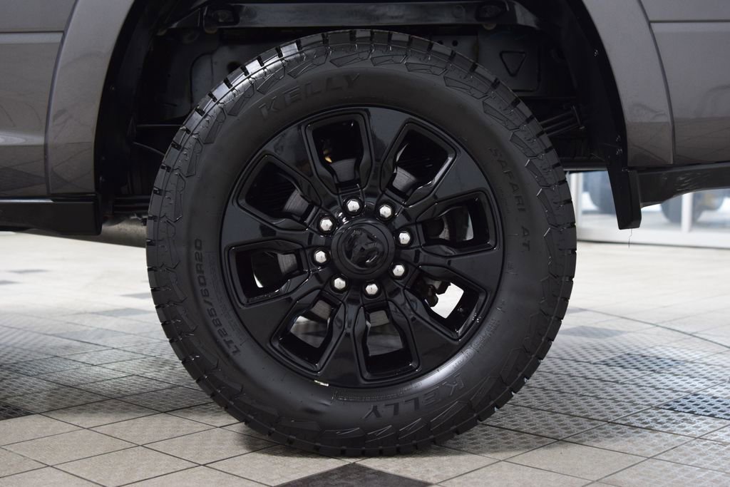 Used 2024 RAM 3500 Limited AWD/4WD image 31
