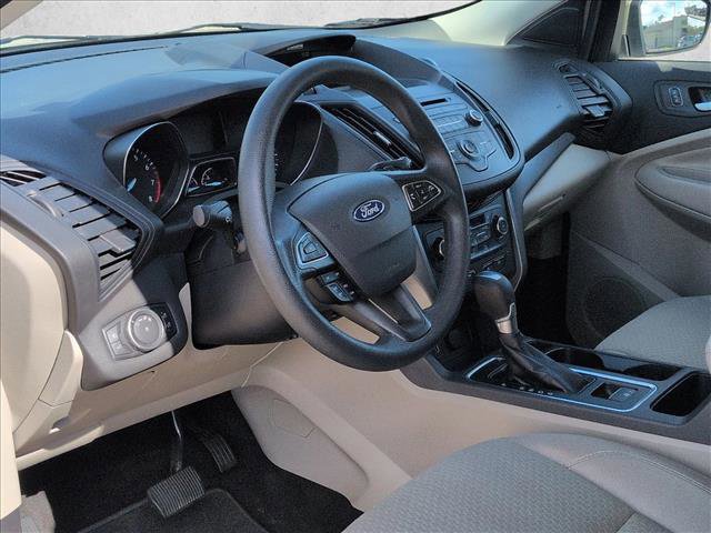 Certified 2017 Ford Escape SE image 10