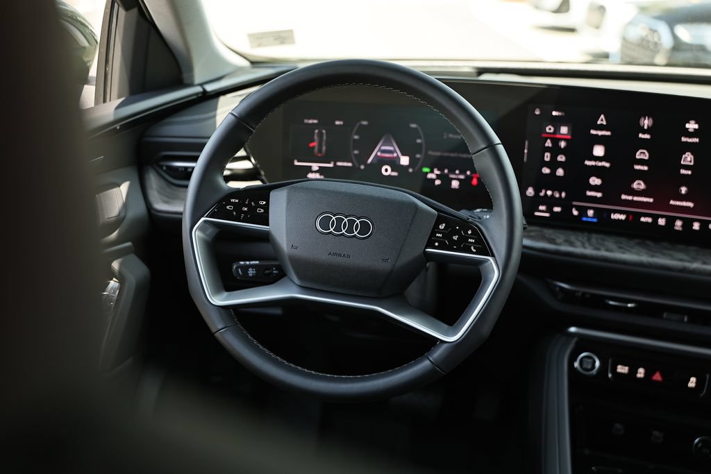 Certified 2025 Audi Q5 Premium w/ Premium Plus AWD/4WD image 26