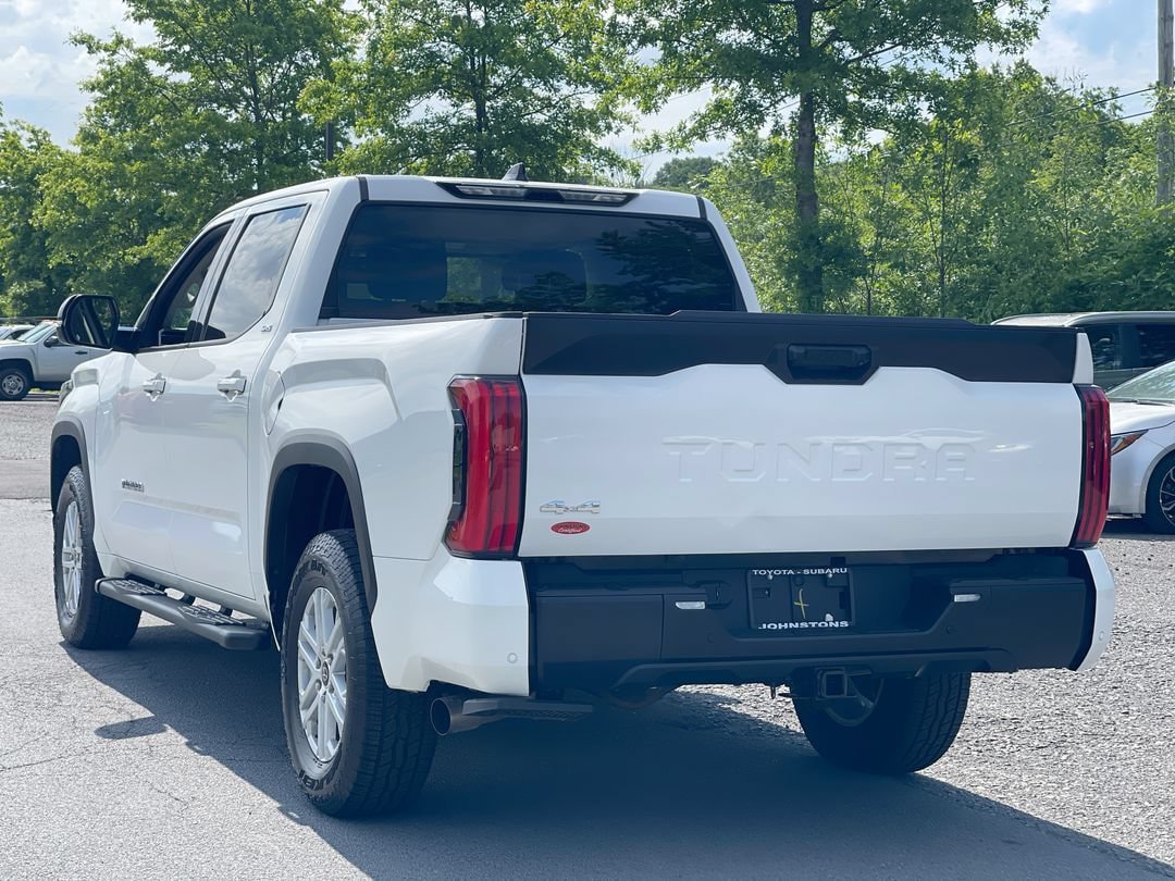 Certified 2023 Toyota Tundra SR5 w/ SR5 Premium Package AWD/4WD image 14