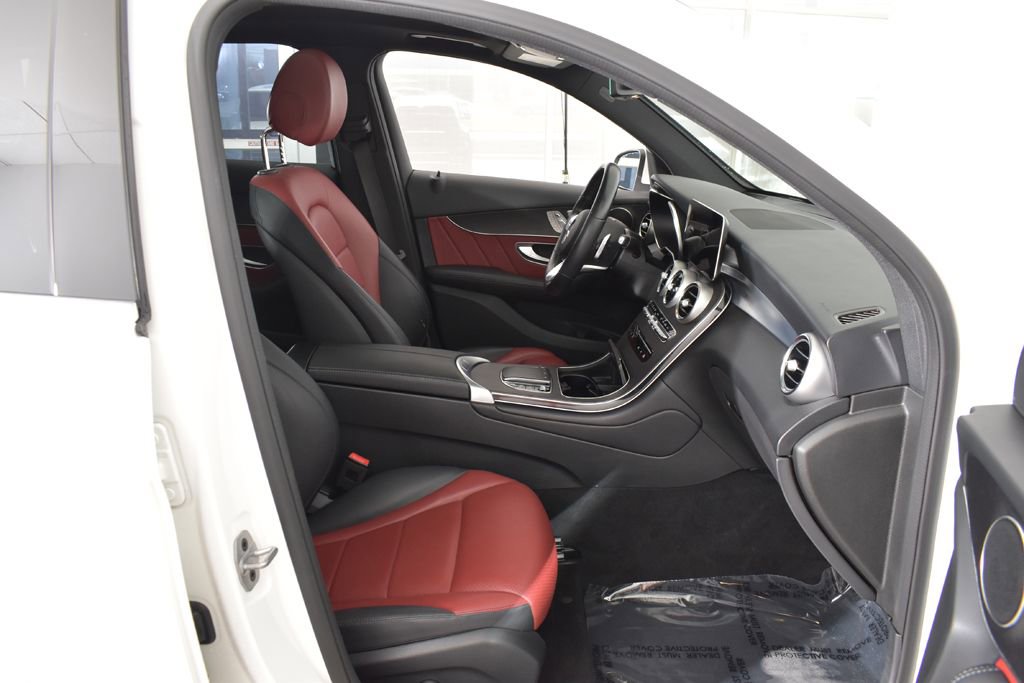 Certified 2022 Mercedes-Benz GLC 300 4MATIC image 25