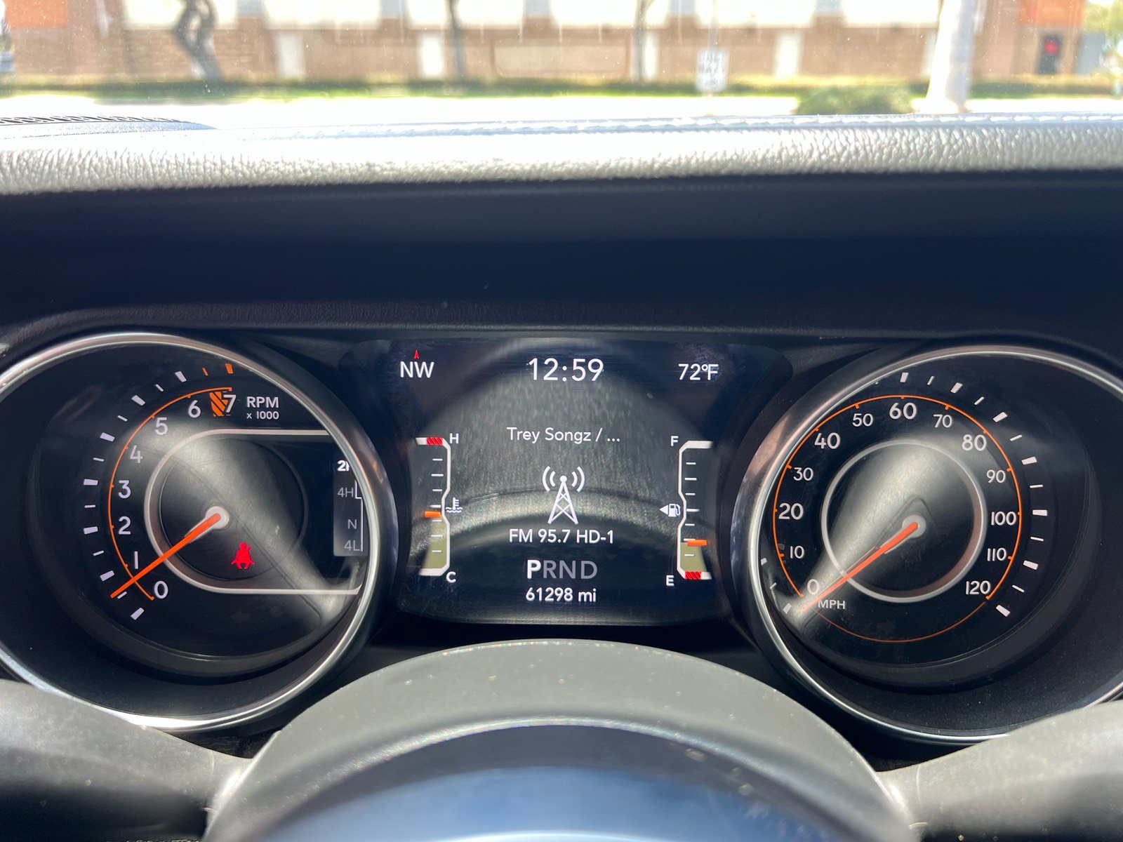 Used 2020 Jeep Gladiator Overland AWD/4WD image 20