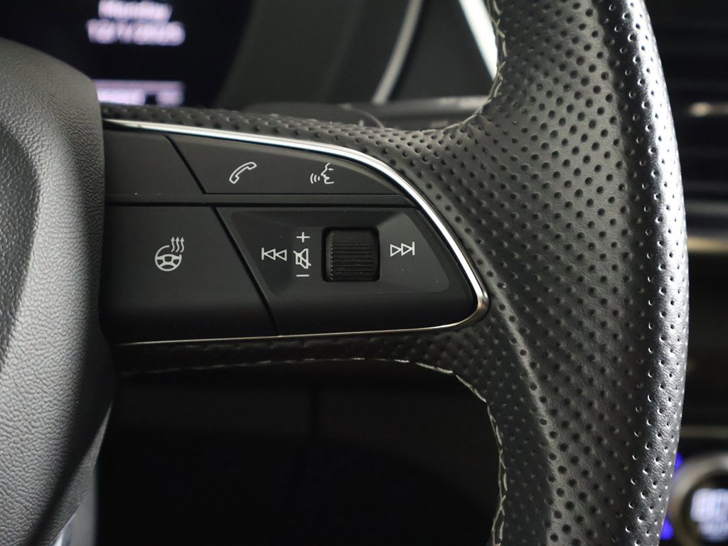 Used 2023 Audi SQ5 Premium Plus image 44