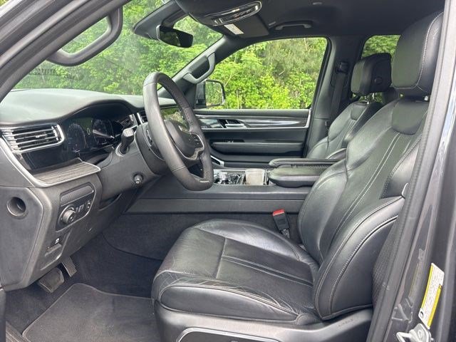 Used 2022 Jeep Wagoneer Series III w/ Convenience Group I AWD/4WD image 4