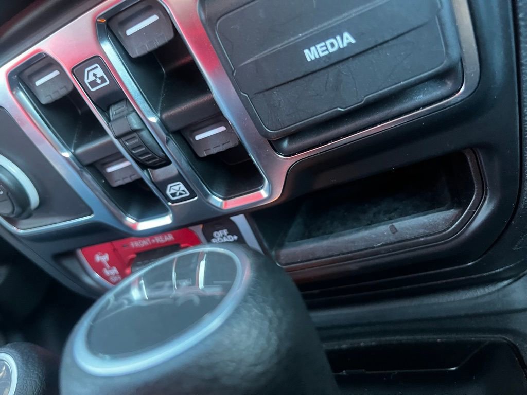Used 2021 Jeep Gladiator Rubicon image 48