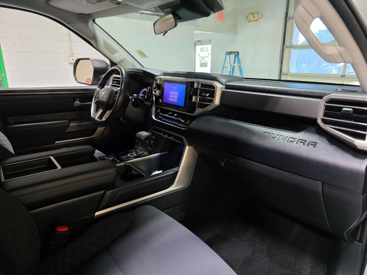 Used 2022 Toyota Tundra SR5 w/ TRD Off-Road Package AWD/4WD image 24