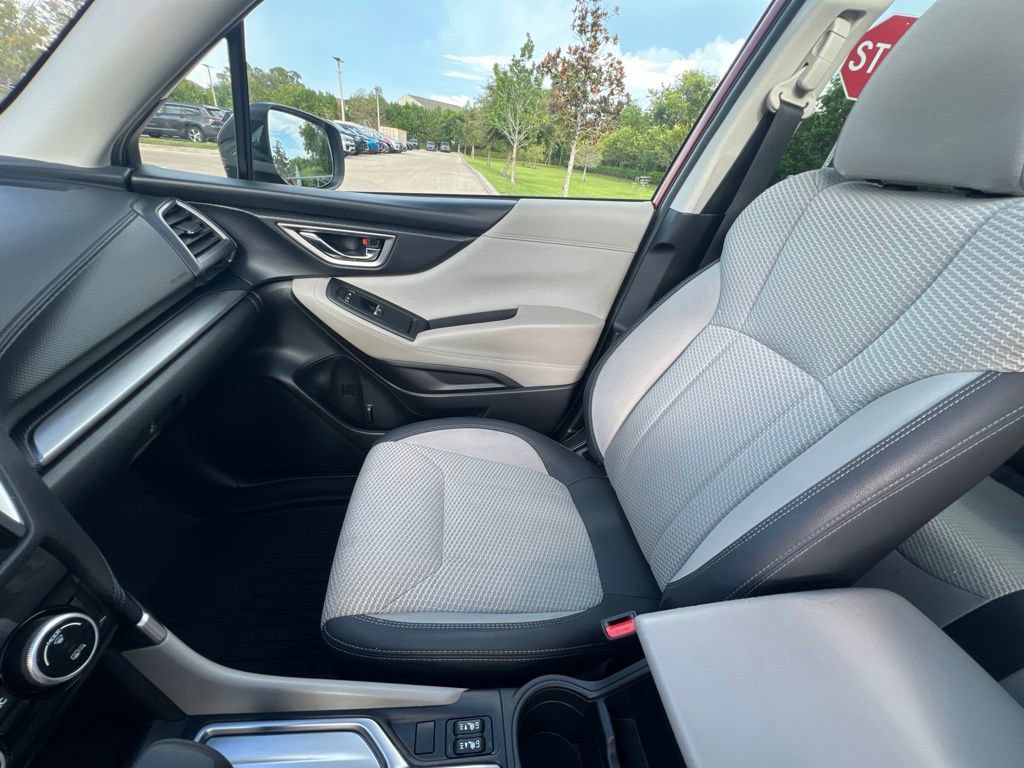 Used 2020 Subaru Forester Premium AWD/4WD image 27