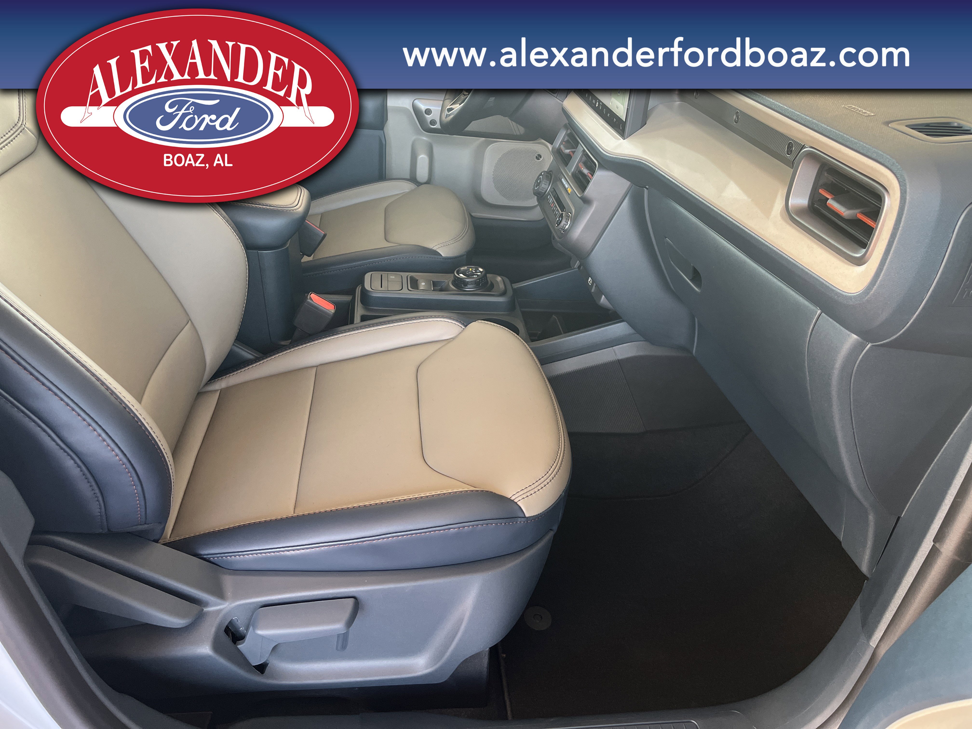 New 2026 Ford Maverick Lariat w/ 4K Tow Package image 17