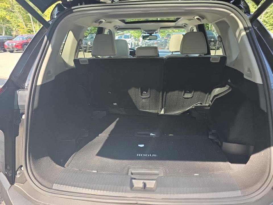 Certified 2023 Nissan Rogue SL w/ SL Premium Package AWD/4WD image 15