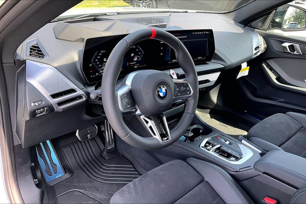 New 2026 BMW M235i xDrive w/ Technology Package AWD/4WD image 5