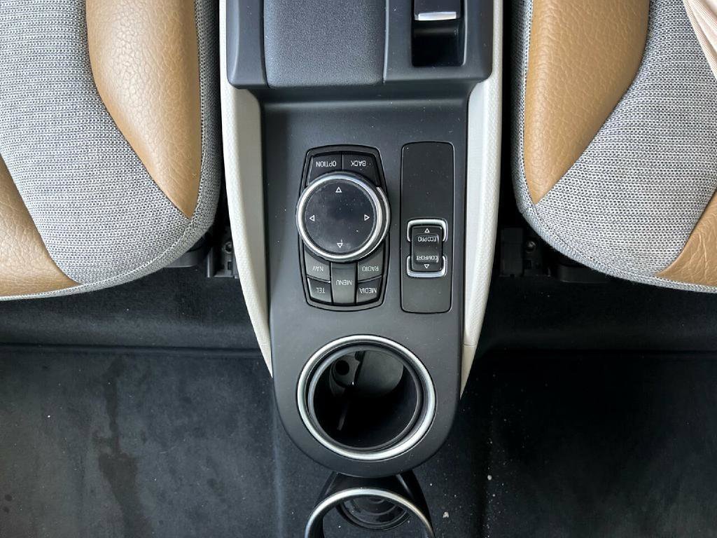 Used 2014 BMW i3 w/ Range Extender RWD image 34