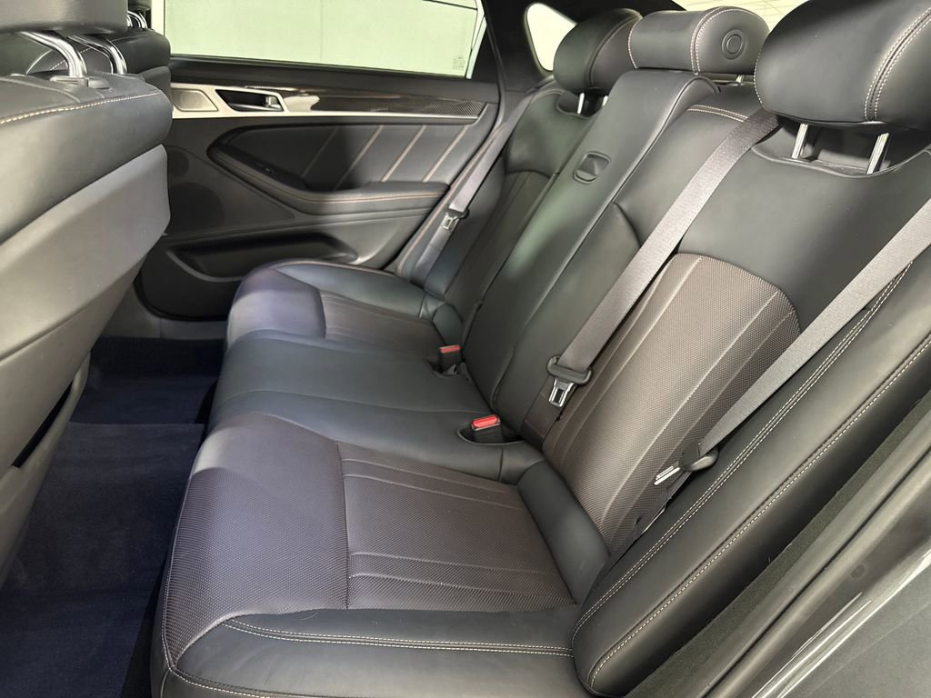 Used 2019 Genesis G80 3.3T Sport image 13