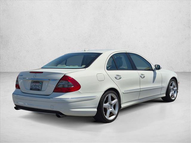 Used 2009 Mercedes-Benz E 350 Sedan image 5