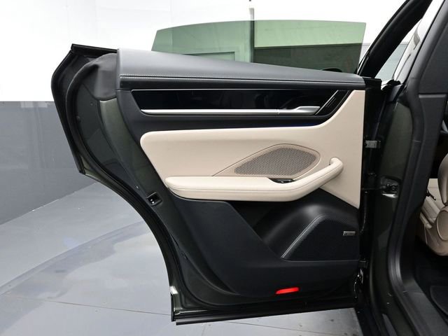 New 2025 Porsche Macan 4S Electric image 13