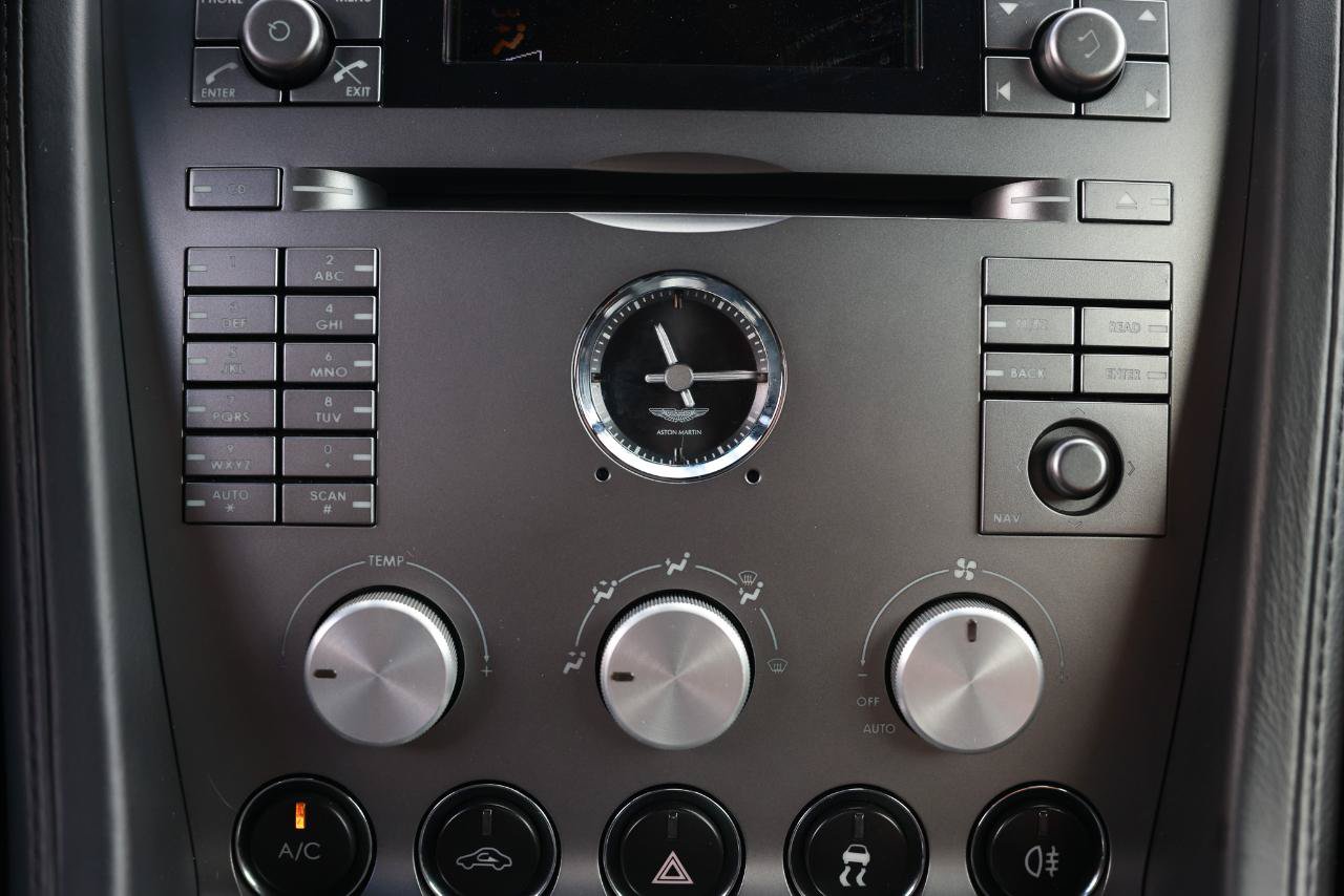 Used 2006 Aston Martin DB9 Volante RWD image 33