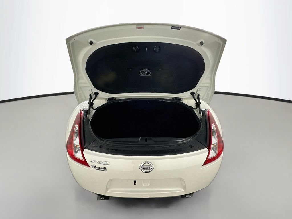 Used 2019 Nissan 370Z Touring RWD image 24