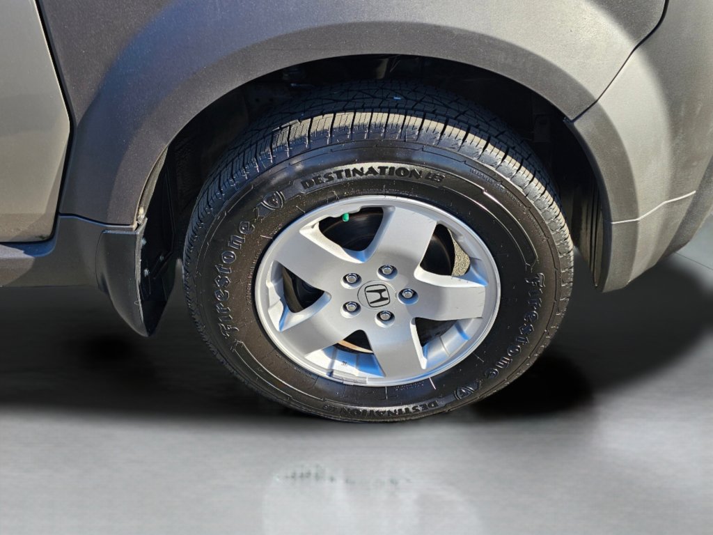 Used 2004 Honda Element EX image 25