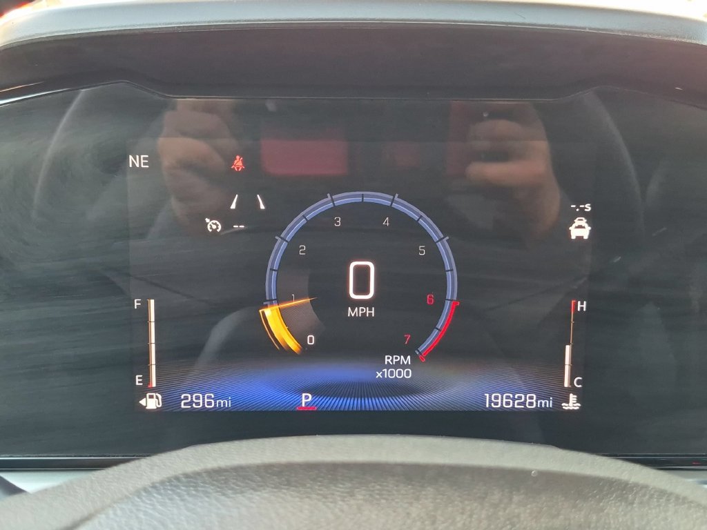 Used 2026 Chevrolet Trax LT FWD image 16