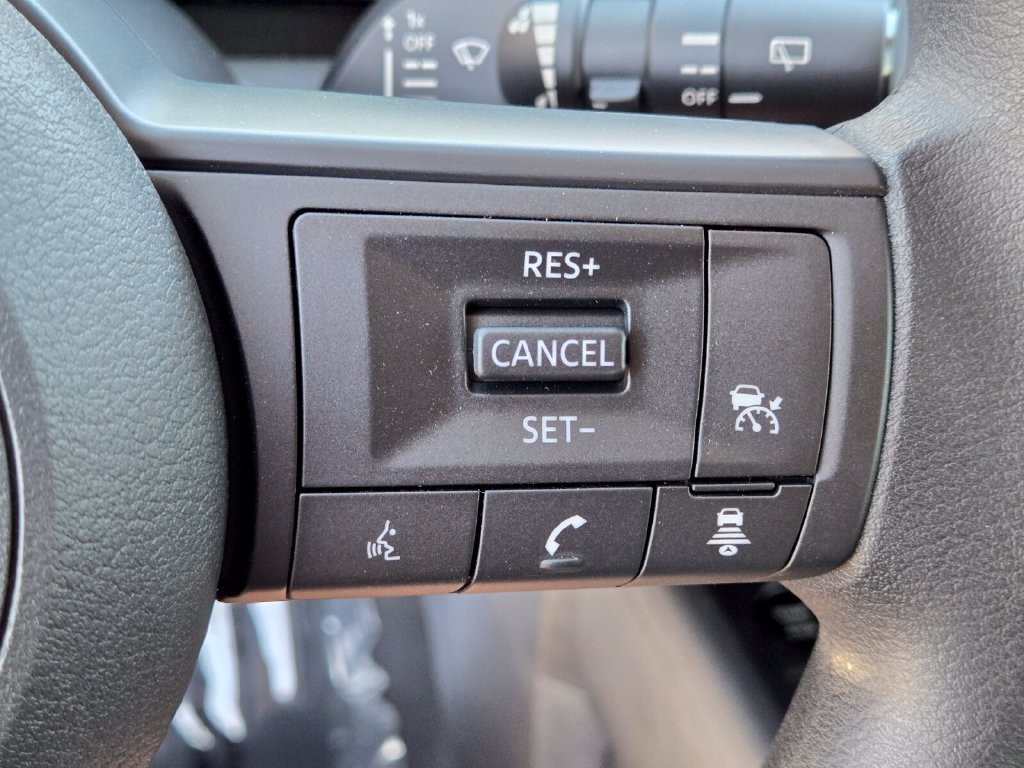 New 2027 Nissan Kicks SV FWD image 32