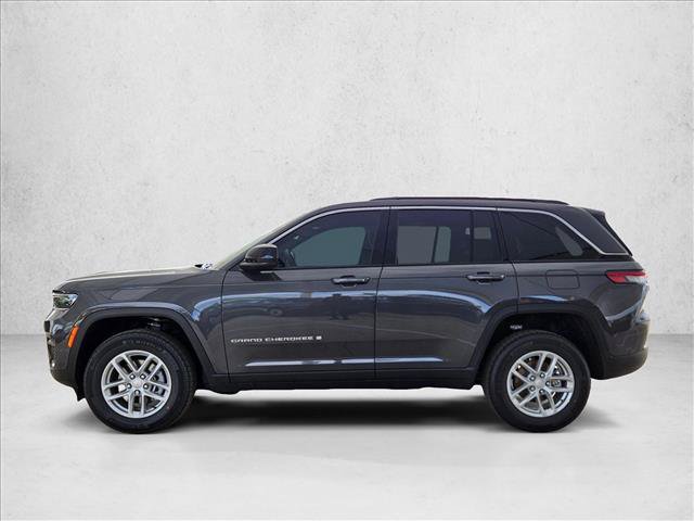 New 2026 Jeep Grand Cherokee Laredo RWD image 5