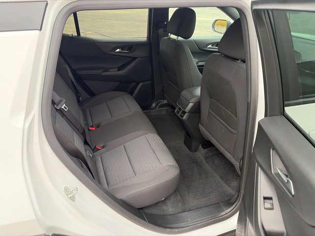 Used 2026 Chevrolet Equinox LT w/ LPO, Floor Liner Package FWD image 13