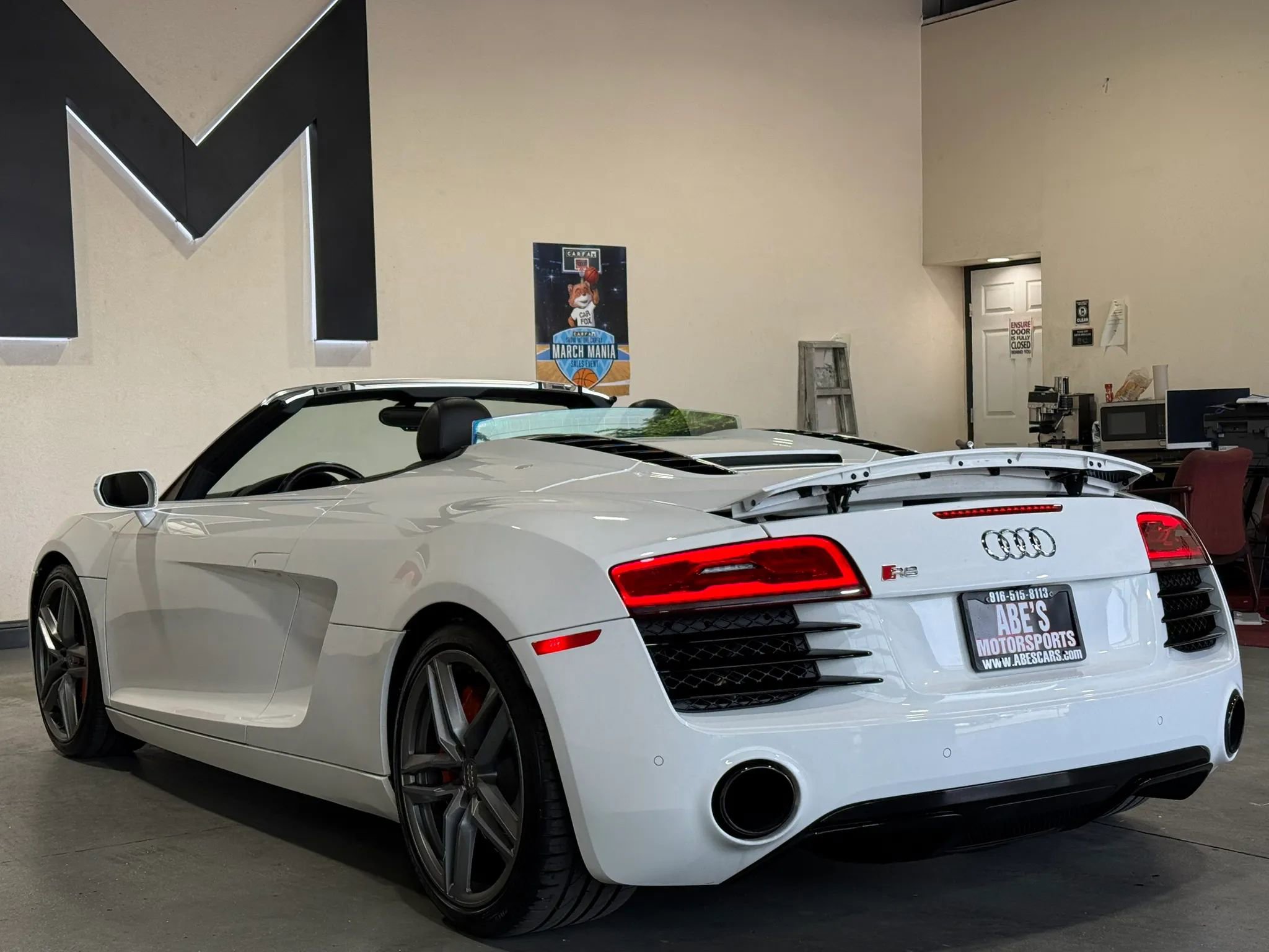 Used 2014 Audi R8 V8 AWD/4WD image 9